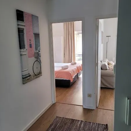 Guestready - Italian Park Flat Apartment *