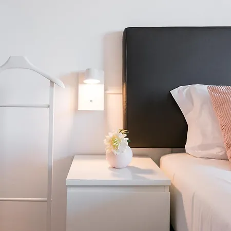 Guestready - Italian Park Flat Apartment Porto